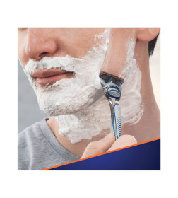 Станок Gillette FUSION + 2 кассеты