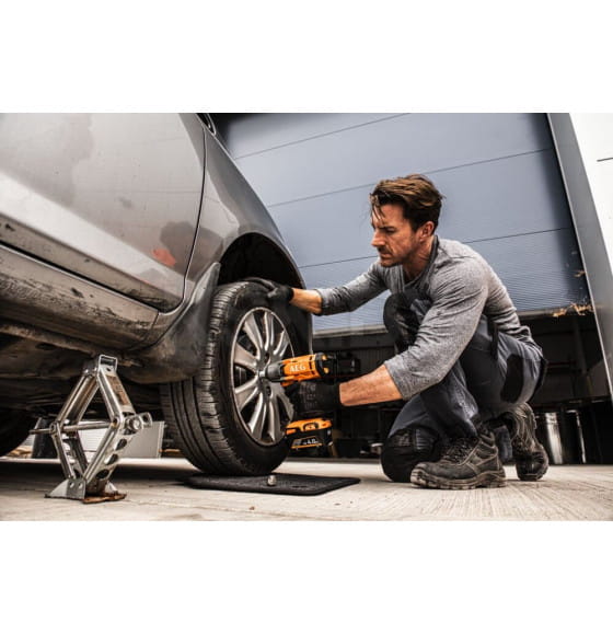 Гайковерт аккумуляторный AEG BSS18C12ZC-0 (без АКБ и ЗУ) (4935481078) 