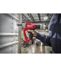 Заклёпочник аккумуляторный Milwaukee M18 ONEFPRT-202X