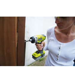 Винтовёрт ударный аккумуляторный RYOBI RID1801M ONE+