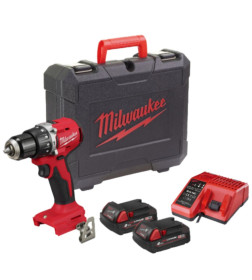 Дрель-шуруповерт аккумуляторная ударная Milwaukee M18 BLPDRC-202C