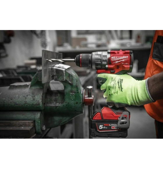 Дрель-шуруповерт аккумуляторная ударная Milwaukee M18 FPD3-502X (4933479860) 