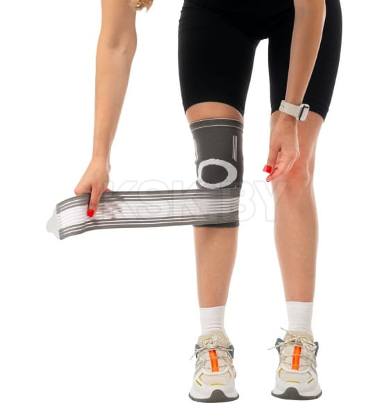 Суппорт колена с фиксатором (SF 1025) 