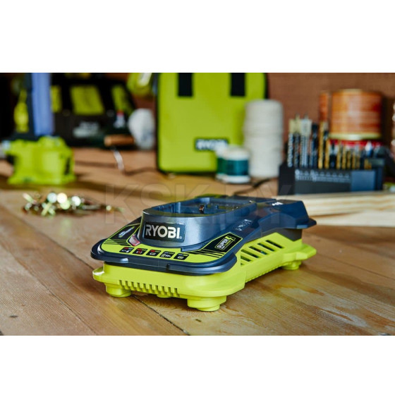 Набор зарядное устройство + 2 аккумулятора RYOBI RC18150-250 ONE + (5133004422) 