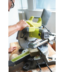 Пила торцовочная RYOBI EMS 254 L