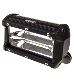 Фара светодиодная OFF ROAD 130*75*60мм прямоугольная 12V/24V 72W 6000К SKYWAY 24 диода Ближний свет