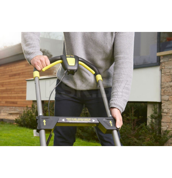 Газонокосилка аккумуляторная RYOBI RY18LMX40A-0 (без батареи) ONE + (5133004584) 