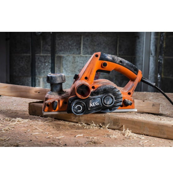 Рубанок электрический AEG PL700 (4935472008) 