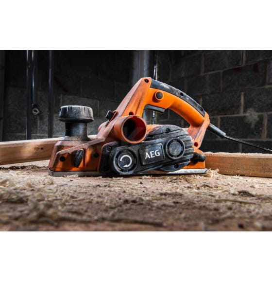 Рубанок электрический AEG PL700 (4935472008) 