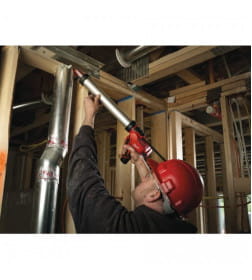 Пистолет для герметика аккумуляторный Milwaukee M12 PCG/600A-201B (Li-Ion2Ач)