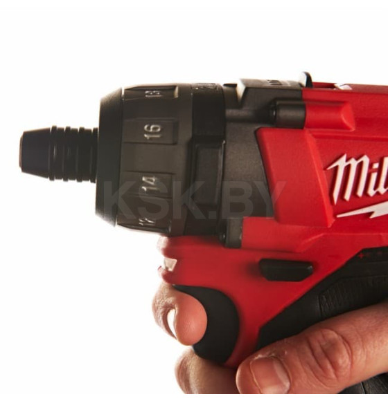 Шуруповерт аккумуляторный Milwaukee M12 CD-0 FUEL (4933440450) 