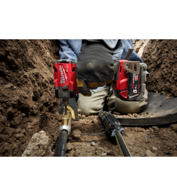 Гайковерт аккумуляторный Milwaukee M18 FIW2F12-502X FUEL (Li-Ion 5 Ач)