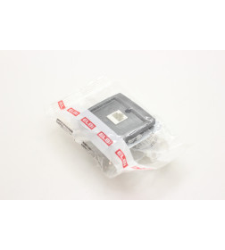 Розетка компьютерная RJ45 дымчатый Zena-Vega EL-BI