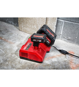 Зарядное устройство Milwaukee M12-18SCEU