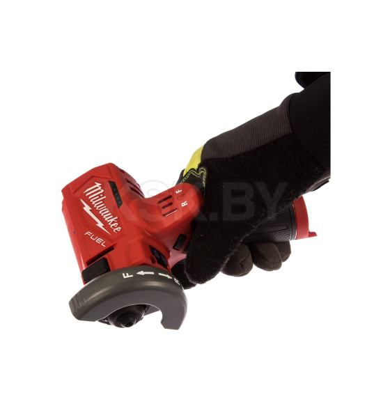 Углошлифмашина аккумуляторная Milwaukee M12 FCOT-0 FUEL (4933464618) 