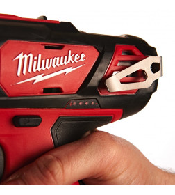 Дрель-шуруповерт аккумуляторная Milwaukee M12BDD-202С