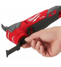 Многофункциональный инструмент аккумуляторный Milwaukee M18FMT-502X FUEL (Li-Ion 5 Ач)