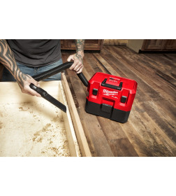 Пылесос аккумуляторный Milwaukee M12 FVCL-0