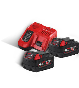 Энергокомплект Milwaukee M18 NRG-402 (Li-Ion4Ач)