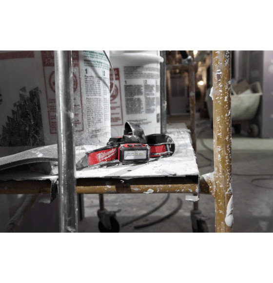 Фонарь заряжаемый через USB Milwaukee L4 HLRP-301 (4933479767) 
