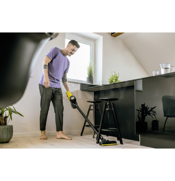 Пылесос сухой уборки Karcher VC 4 Cordless myHome (1.198-620.0) 