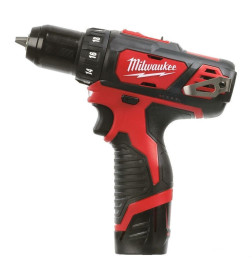 Дрель-шуруповерт аккумуляторная Milwaukee M12BDD-201C