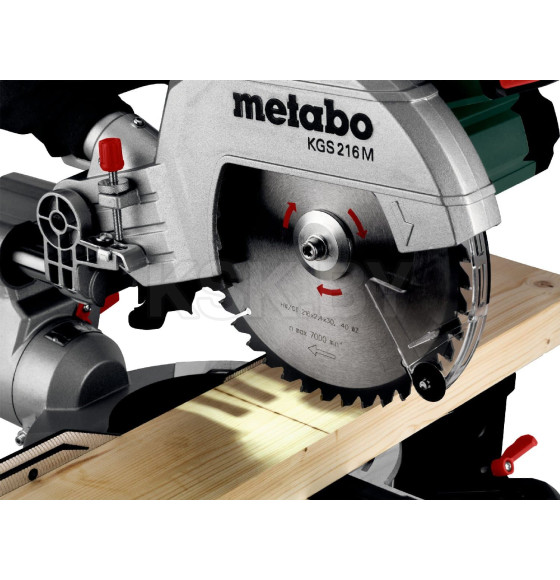 Пила торцовочная Metabo KS 216 M (610216000) 