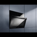 Компактный духовой шкаф с СВЧ Electrolux EVL8E08Z (EVL8E08Z) 