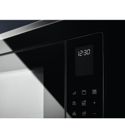 Микроволновая печь встраиваемая Electrolux LMS4253TMK