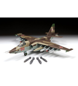 Советский штурмовик Су-25 1/48 ZVEZDA 4807