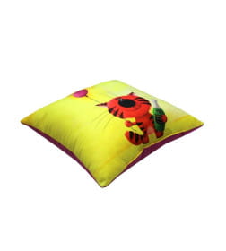 Подушка декоративная MATEX KOTOKLISM. ИГРИСТЫЕ. Размер: 33x33 Цвет: лимонный, красный, фуксия.