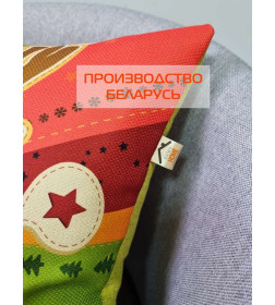 Подушка декоративная MATEX HAPPY NEW YEAR. CHRISTMAS. ОЛЕНЬ ПОДМИГИВАЕТ.. Размер: 38x38 Цвет: Красный, бежевый