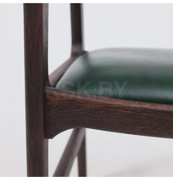 Стул ВАРДО КОМФОРТ ПЛЮС, нат. кожа зеленый/дуб натуральный/покрытие рич (114348) 