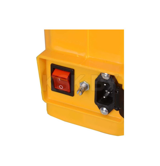 Опрыскиватель аккумуляторный Huter SP-12/8AC, 70/13/39 (70/13/39) 