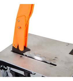 Пила торцовочная Вихрь ПТ-210К 72/18/6