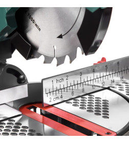 Пила торцовочная комбинированная с распиловочным столом Hammer Flex STL1200/210C