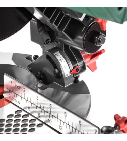 Пила торцовочная комбинированная с распиловочным столом Hammer Flex STL1200/210C