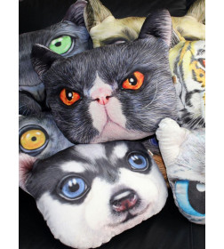 Подушка декоративная MATEX ANIMALS. МОПС. Размер: 41x38 Цвет: Темно-коричневый, бежевый