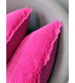 Подушка декоративная MATEX PLUSH. Размер: 35x35 Цвет: фуксия.
