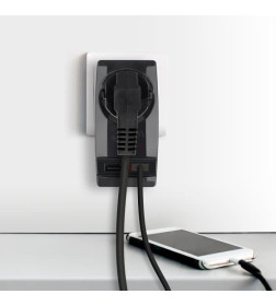 Адаптер 1гн 220В+2хUSB 2100mA Polynom черный ЭРА