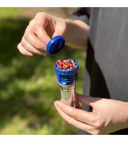 Термос БИОСТАЛЬ-ОХОТА NBR-ZB 1,2 л 2 чашки, ситечко (сининй)