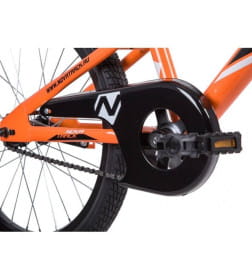 Велосипед NOVATRACK 20", JUSTER,  оранжевый, тормоз ножной, защита  А-тип, пластиковые крылья