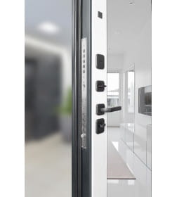 Дверь входная "Ультима " Черная шагрень/Вайт,зеркало (правая)  860х2050 мм