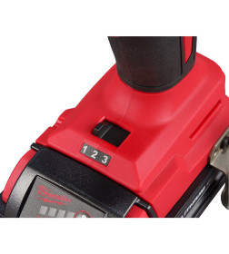 Винтоверт аккумуляторный Milwaukee M18 BLIDR-502X