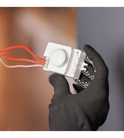 Датчик движения настенно-потолочный микроволновый ДДНПМ 01 REXANT 11-9218