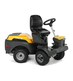 Газонокосилка бензиновая с сиденьем STIGA Park 700 W