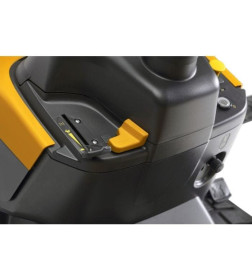 Газонокосилка бензиновая с сиденьем STIGA ESTATE 598