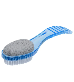 Щетка для ног пластмассовая с пемзой 4,5х3х19,5 см PF23-10