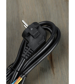 Шнур сетевой с вилкой ПВС 3x1,5 мм² 3 м с/з (черный) TDM SQ1305-0187