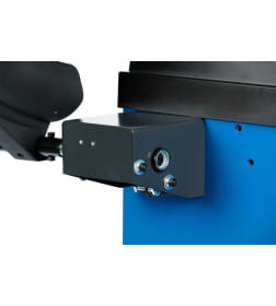 Станок балансировочный с автоматическим вводом 2-х параметров, лазером и автостопом NORDBERG 4523N1